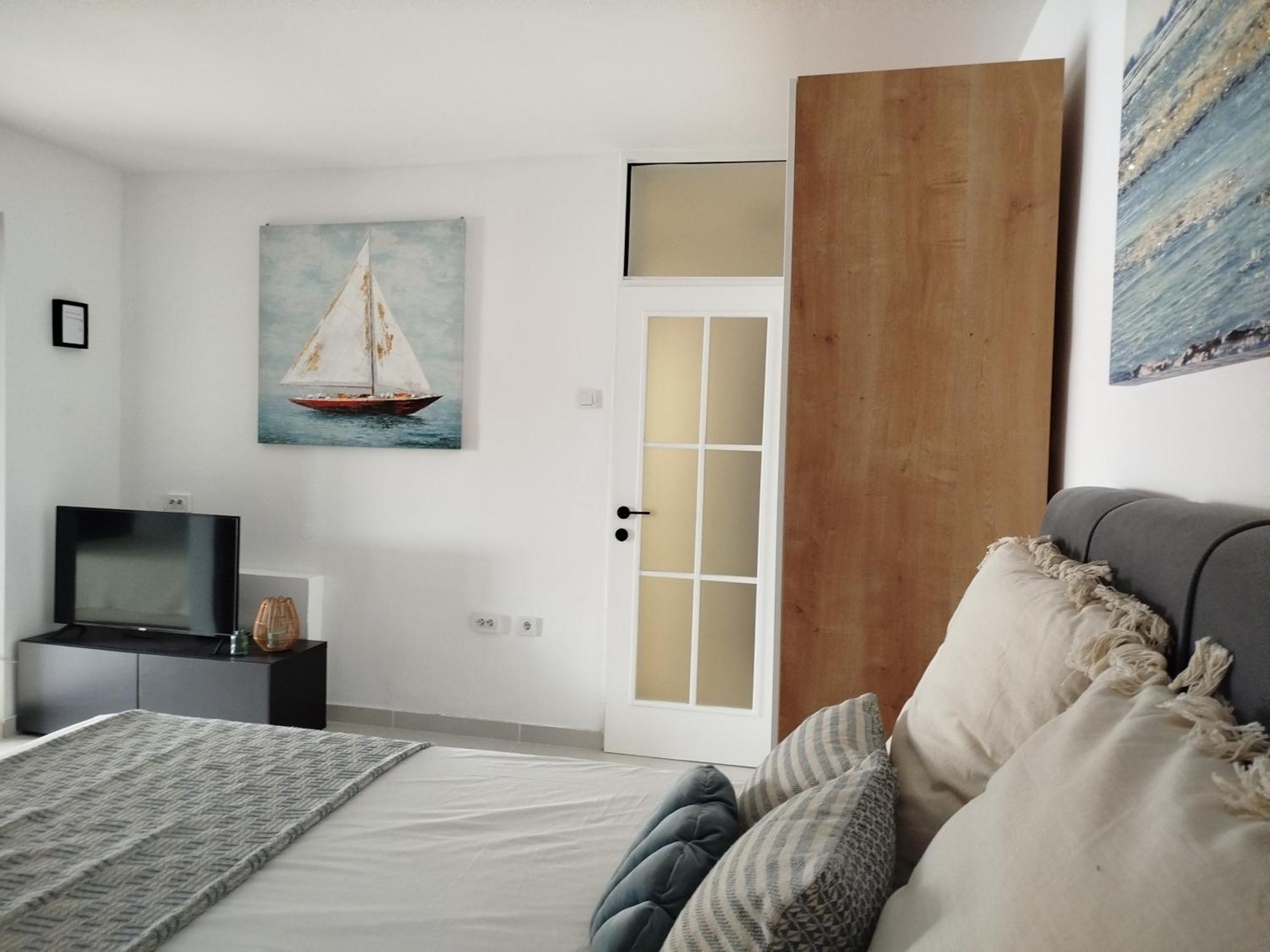 Apartman Iva 诺瓦利娅 外观 照片