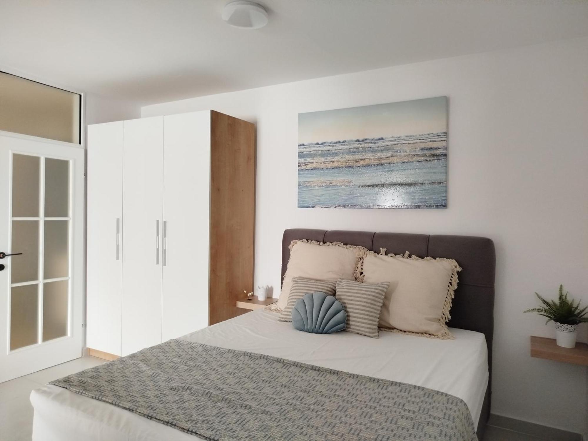 Apartman Iva 诺瓦利娅 外观 照片