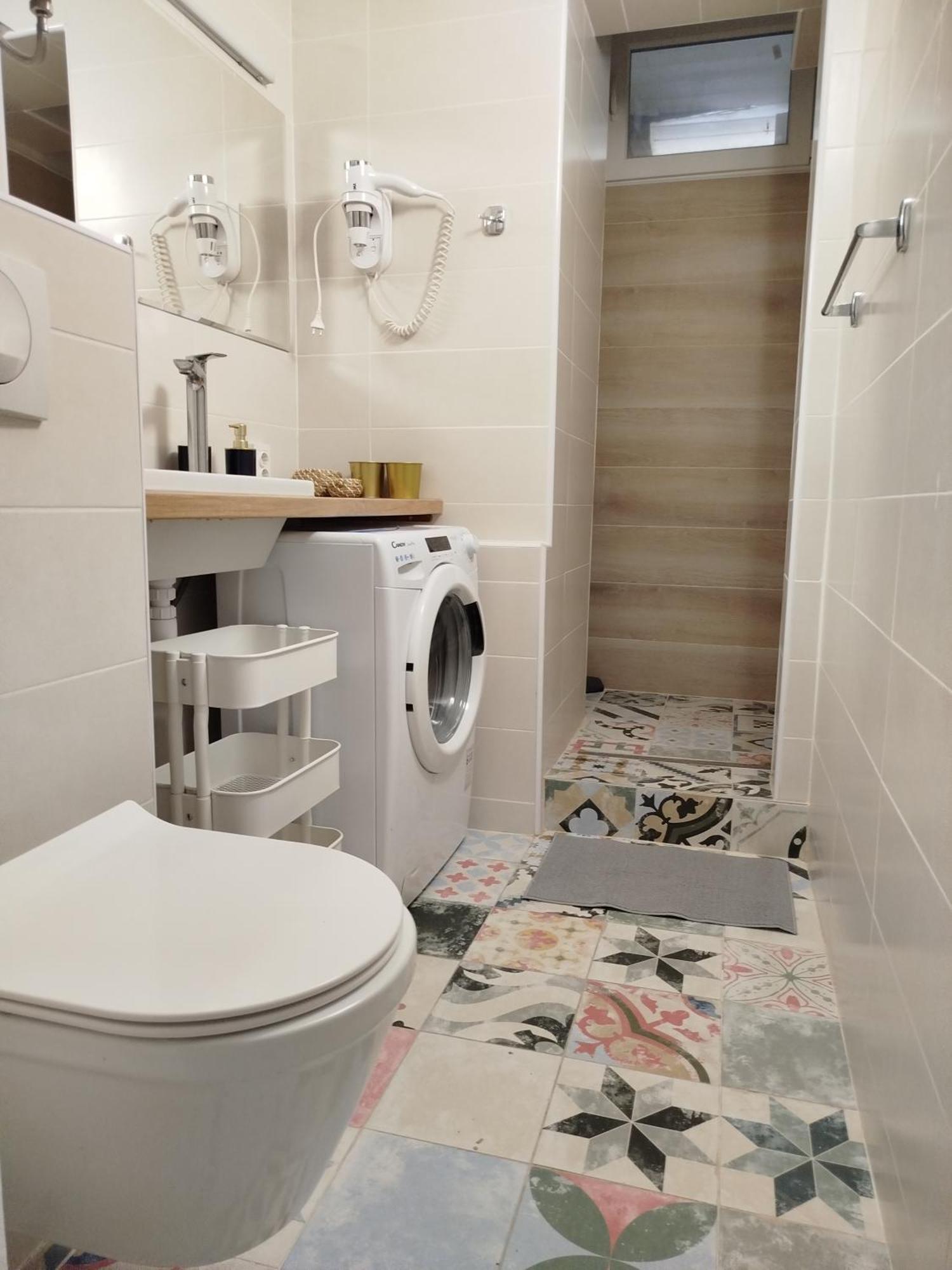 Apartman Iva 诺瓦利娅 外观 照片